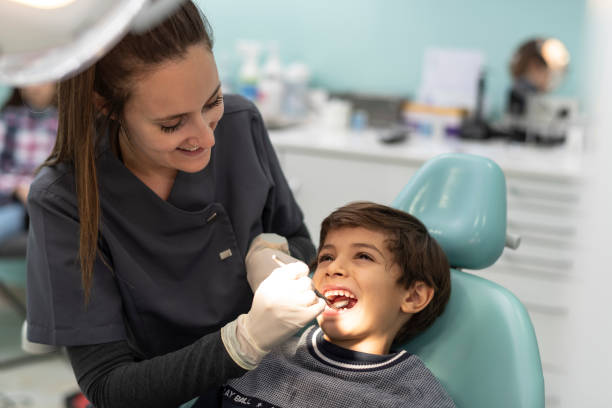 Best Emergency Tooth Extraction in Bloomington, MN